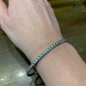 👑5 for $10 jewelry sale sparkle bangle bracelet